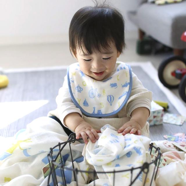 趣味字母口水巾_02